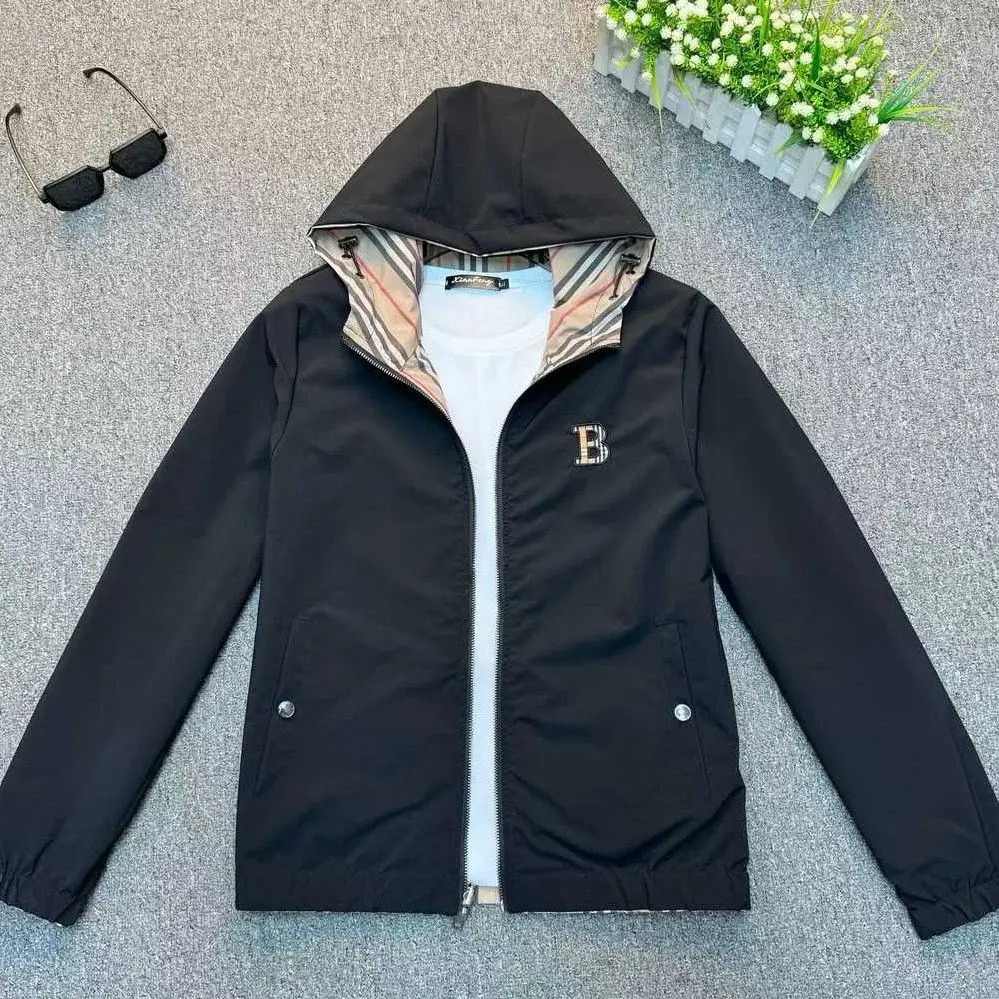 Light luxury European men's trendy brand double-sided jacket new fashion trend hooded slim casual jacket
Light luxury European men's trendy brand double-sided jacket new fashion trend hooded slim casual jacket