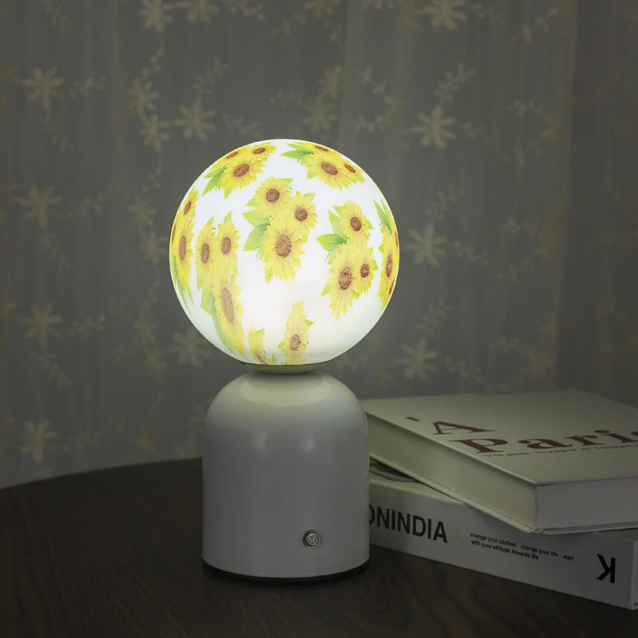 New USB Charging Desk Lamp Desktop Ornaments Children's Room Decoration Atmosphere Night Light Christmas Birthday Gift
New USB Charging Desk Lamp Desktop Ornaments Children's Room Decoration Atmosphere Night Light Christmas Birthday Gift