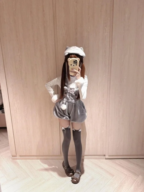 Cute Fluffy Bowknot Doll Collar ort Sve Two-Piece Set High Waist ort Pants Faionable Sweet Sle for Women
Cute Fluffy Bowknot Doll Collar ort Sve Two-Piece Set High Waist ort Pants Faionable Sweet Sle for Women