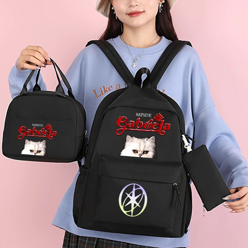 Teenage Unisex Katseye Print Backpack 3Pcs Set Daily School Rucksack Mochilas with Lunch Box Bag and Zipper Pencil Pouch
Teenage Unisex Katseye Print Backpack 3Pcs Set Daily School Rucksack Mochilas with Lunch Box Bag and Zipper Pencil Pouch