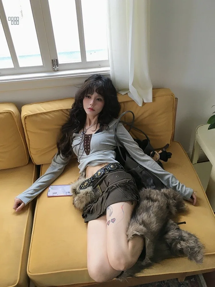 Тонкий трикотажный базовый слой для повседневной носки, универсальный, корейский стиль, летний, из тонкого материала
Тонкий трикотажный базовый слой для повседневной носки, универсальный, корейский стиль, летний, из тонкого материала