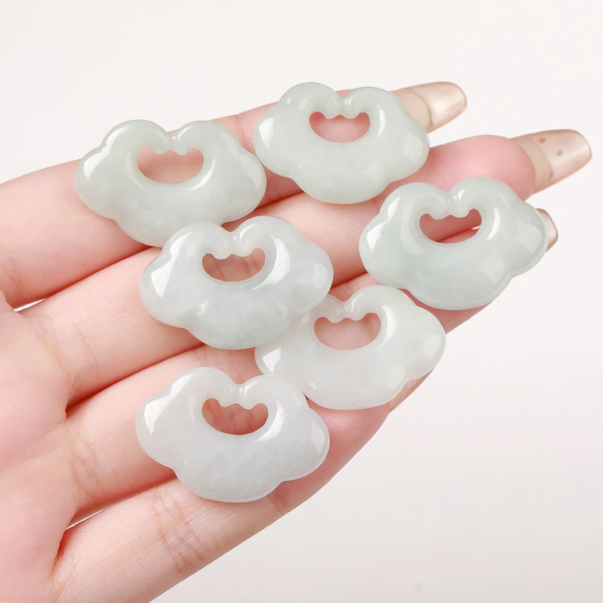JD Grade A Natural Jadeite Carved Auspicious Cloud Lock Loose Pendant for DIY Rope Necklace Bracelet Jewelry Making Accessories
JD Grade A Natural Jadeite Carved Auspicious Cloud Lock Loose Pendant for DIY Rope Necklace Bracelet Jewelry Making Accessories
