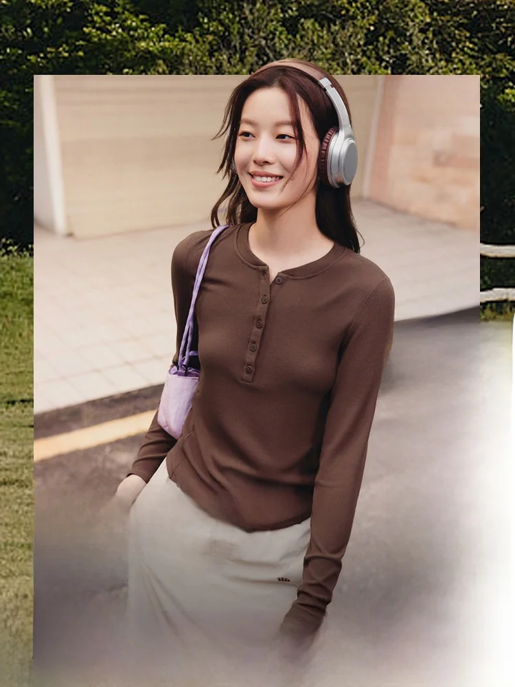 Женская теплая базовая футболка Banana Le Henry с длинным рукавом, V-образным вырезом, приталенная, с открытым воротником, белая, повседневная, из хлопка
Женская теплая базовая футболка Banana Le Henry с длинным рукавом, V-образным вырезом, приталенная, с открытым воротником, белая, повседневная, из хлопка