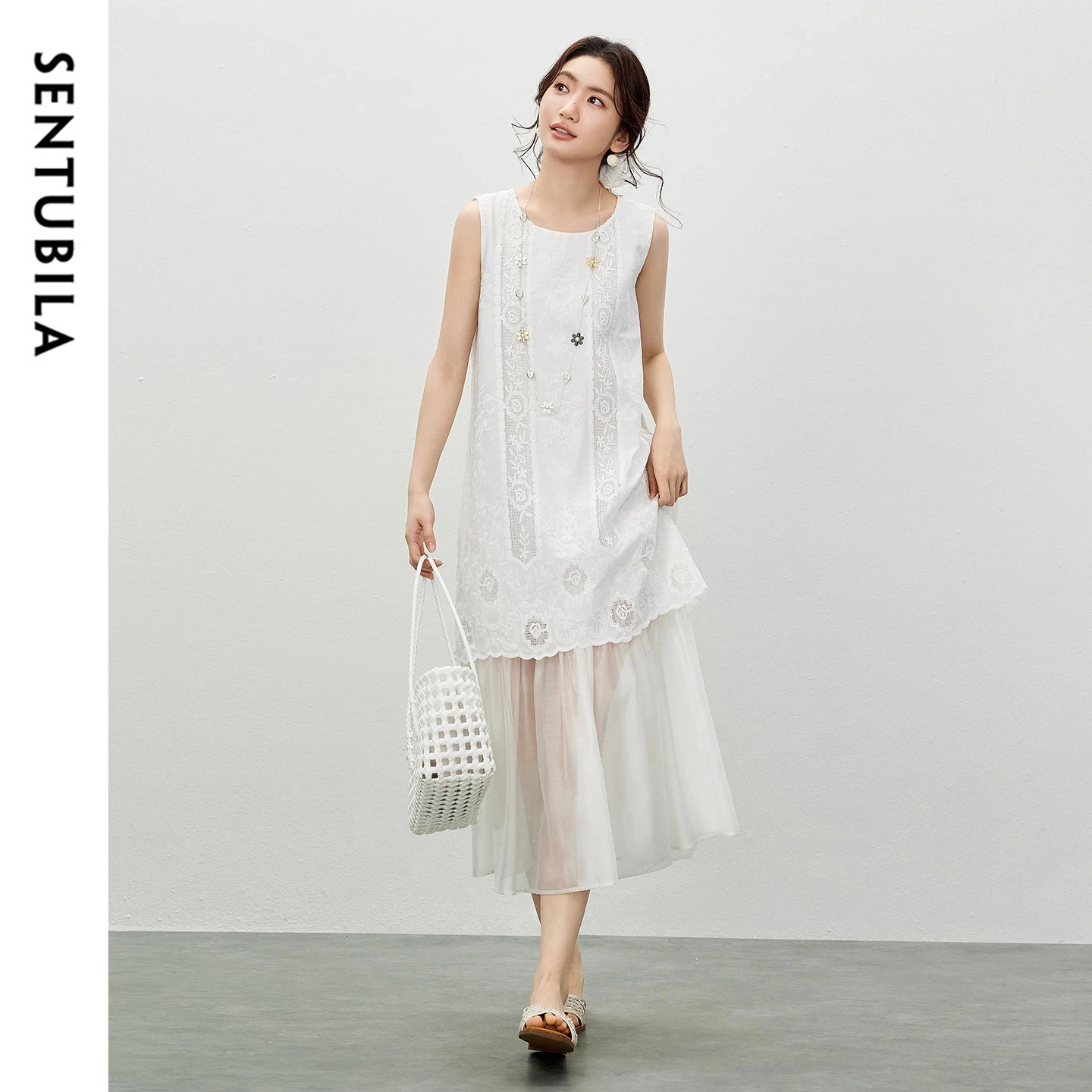 SENTUBILA Summer White Long Dress for Women 2026 French Elegant Ladies 2 in 1 Hollow Floral Sleeveless Vacation Dress 162LB6626
SENTUBILA Summer White Long Dress for Women 2026 French Elegant Ladies 2 in 1 Hollow Floral Sleeveless Vacation Dress 162LB6626