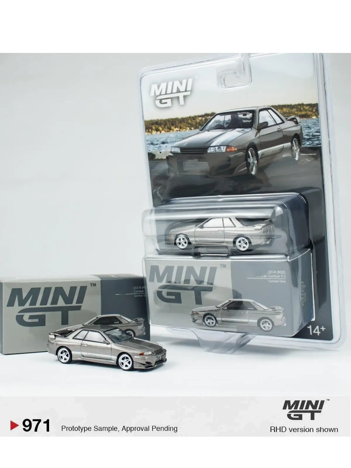 ТСМ МИНИГТ 1:64 # 971 skyline GT-R (R32) VeilSide Combat Grey Blister Упаковка Литая под давлением модель автомобиля из сплава Коллекция подарков
ТСМ МИНИГТ 1:64 # 971 skyline GT-R (R32) VeilSide Combat Grey Blister Упаковка Литая под давлением модель автомобиля из сплава Коллекция подарков