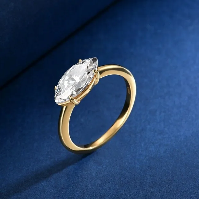 Новое серебро S925, 1,5 карата, высокоуглеродистый бриллиант, конский глаз, 6*12, белое кольцо, женские минималистичные свадебные украшения
Новое серебро S925, 1,5 карата, высокоуглеродистый бриллиант, конский глаз, 6*12, белое кольцо, женские минималистичные свадебные украшения
