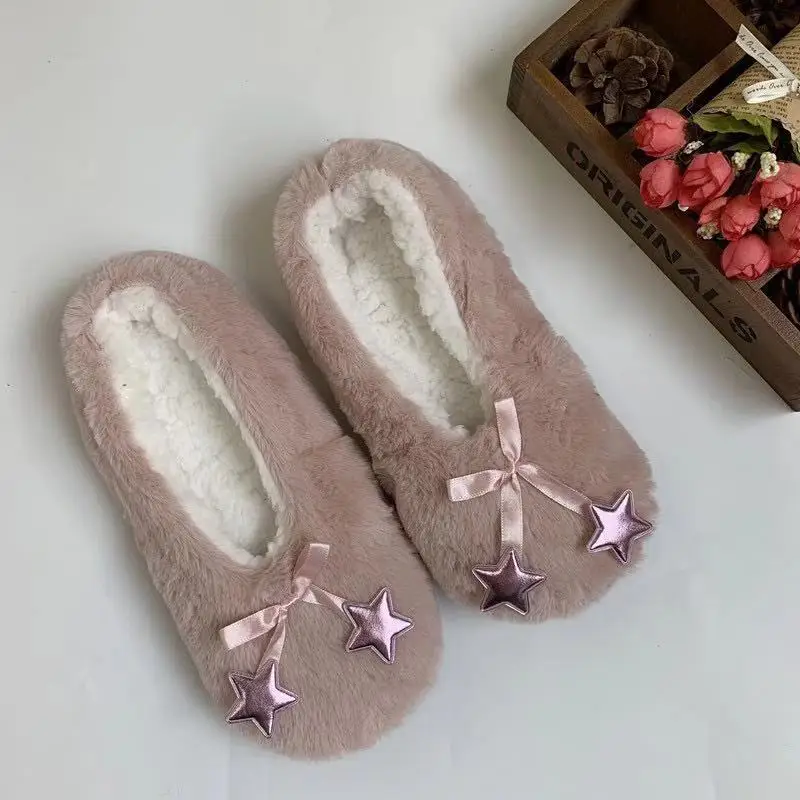 Autumn and winter women's adult indoor velvet floor socks home warm non-slip cotton shoe cover yoga confinement cover
Autumn and winter women's adult indoor velvet floor socks home warm non-slip cotton shoe cover yoga confinement cover