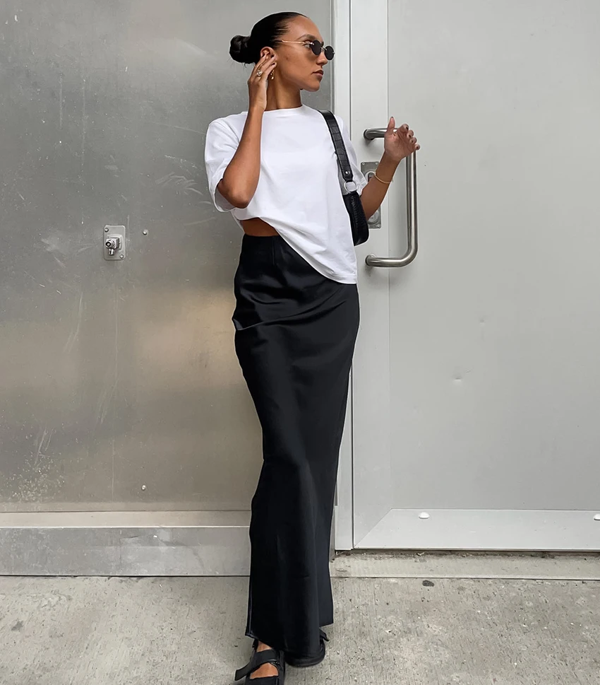 Elegant Satin Black Trumpet Skirts Fashion Slim High Waist Skirts Women Female 2023 New Solid Office Long Skirt Spring Summer
Elegant Satin Black Trumpet Skirts Fashion Slim High Waist Skirts Women Female 2023 New Solid Office Long Skirt Spring Summer