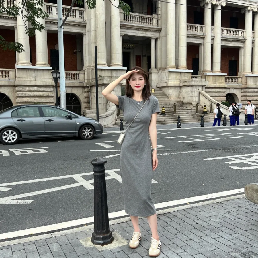 【New style】Waist folded round collar short-sleeve dress New style T-shirt casual tea break French temperament long dress
【New style】Waist folded round collar short-sleeve dress New style T-shirt casual tea break French temperament long dress
