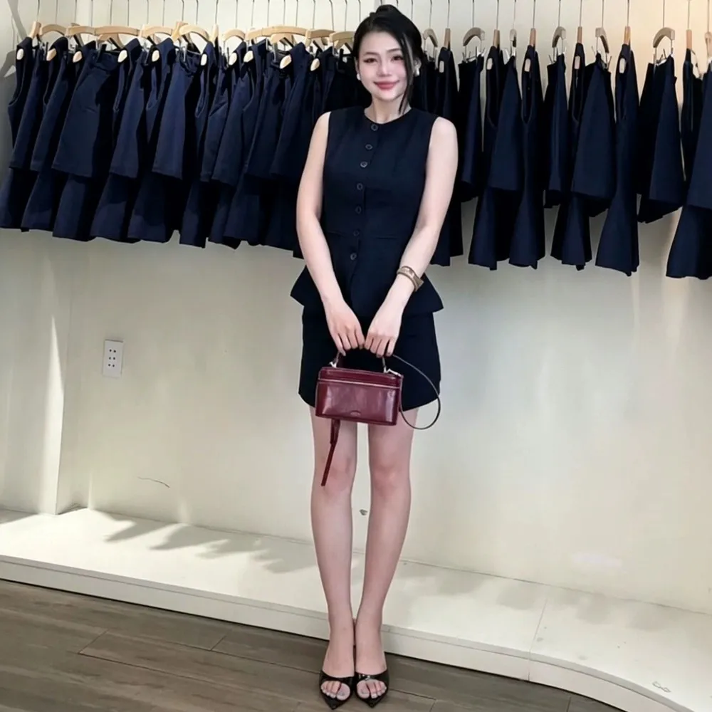 Women Blazer Vest Top Pencil Skirt Matching Set Suits Spring Summer Office Two Piece Outfits
Women Blazer Vest Top Pencil Skirt Matching Set Suits Spring Summer Office Two Piece Outfits