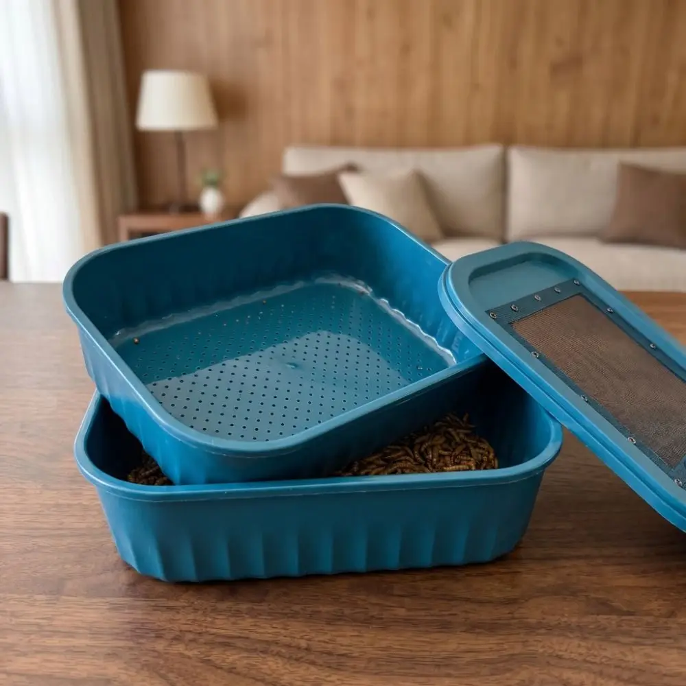 2-Layer Design Mealworm Feeding Box Breathable Large Capacity Mealworm Breeding Kit Anti-escape Filter Screen
2-Layer Design Mealworm Feeding Box Breathable Large Capacity Mealworm Breeding Kit Anti-escape Filter Screen