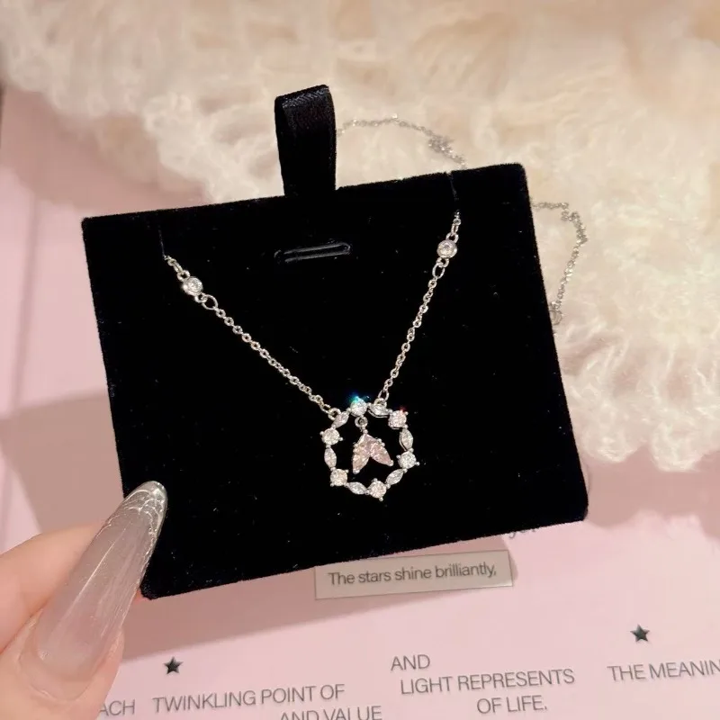 Mermaid Dream Necklace Female Simple Versatile Small Fresh Sweet Design Clavicle Chain Light Luxury Premium Necklace
Mermaid Dream Necklace Female Simple Versatile Small Fresh Sweet Design Clavicle Chain Light Luxury Premium Necklace