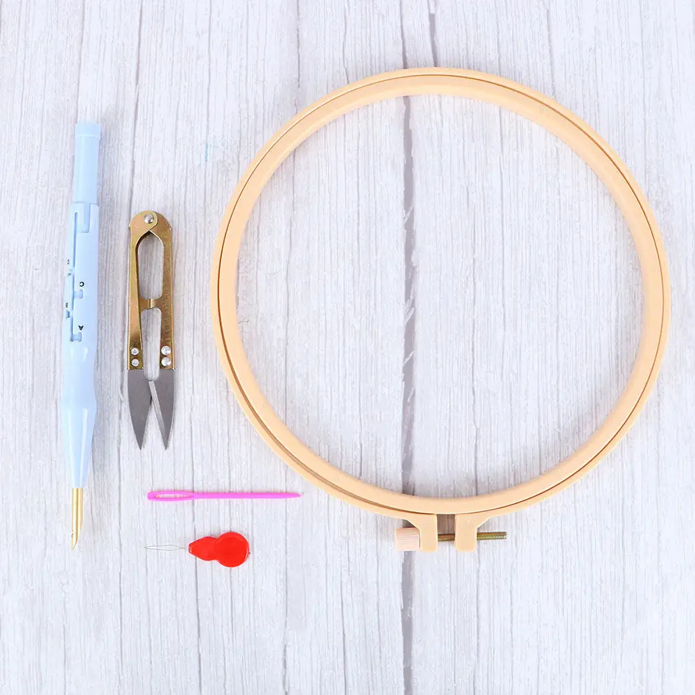 Punch Embroidery Tools Kit Cartoon Wool Thread Set Mold DIY Art Pattern Decorative nament Fabric Cloth Base
Punch Embroidery Tools Kit Cartoon Wool Thread Set Mold DIY Art Pattern Decorative nament Fabric Cloth Base