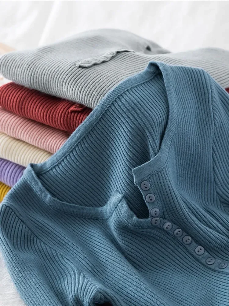 Свитер с v-образным вырезом на пуговицах, женский базовый тонкий пуловер, осень-зима 2026, женские свитера и пуловеры, вязаный джемпер, мягкие теплые топы
Свитер с v-образным вырезом на пуговицах, женский базовый тонкий пуловер, осень-зима 2026, женские свитера и пуловеры, вязаный джемпер, мягкие теплые топы