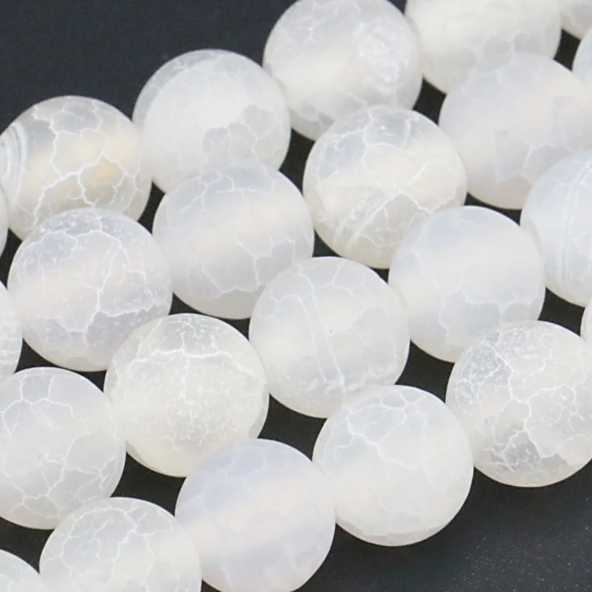 10mm White Crude Onyx Round Stone Loose Beads Accessory Parts Fashion Jewelry Semi-Precious Natural Stone 15inch Wholesale Price
10mm White Crude Onyx Round Stone Loose Beads Accessory Parts Fashion Jewelry Semi-Precious Natural Stone 15inch Wholesale Price