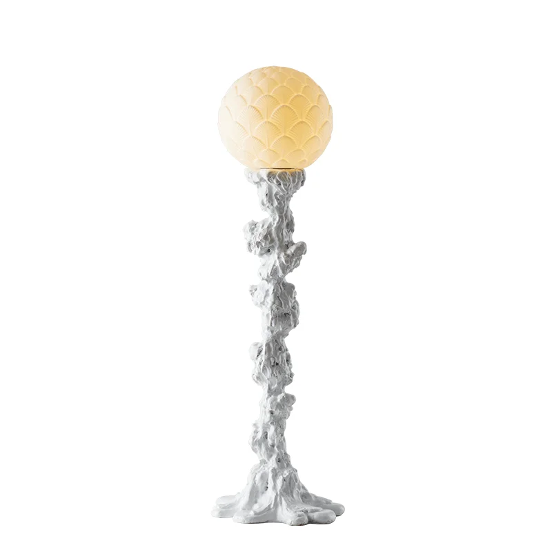 Wabi-sabi original design candlestick lamp Chinese Zen tea room tea table retro homestay decoration space antique lamps
Wabi-sabi original design candlestick lamp Chinese Zen tea room tea table retro homestay decoration space antique lamps