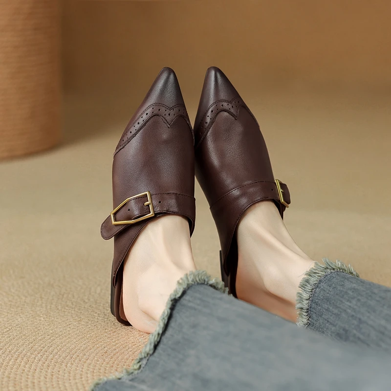 Women's new summer genuine leather retro cowhide pointed elastic belt buckle low heel toe Mueller shoes fashionable slippers
Women's new summer genuine leather retro cowhide pointed elastic belt buckle low heel toe Mueller shoes fashionable slippers