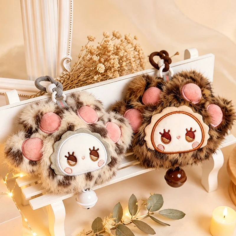 LOVELY EMMA Cat Paw Plush Squishy Series Blind Box Surprise Bag Pendants Cute Kitty Plush Doll Mystery Keychain Collectible Gift
LOVELY EMMA Cat Paw Plush Squishy Series Blind Box Surprise Bag Pendants Cute Kitty Plush Doll Mystery Keychain Collectible Gift