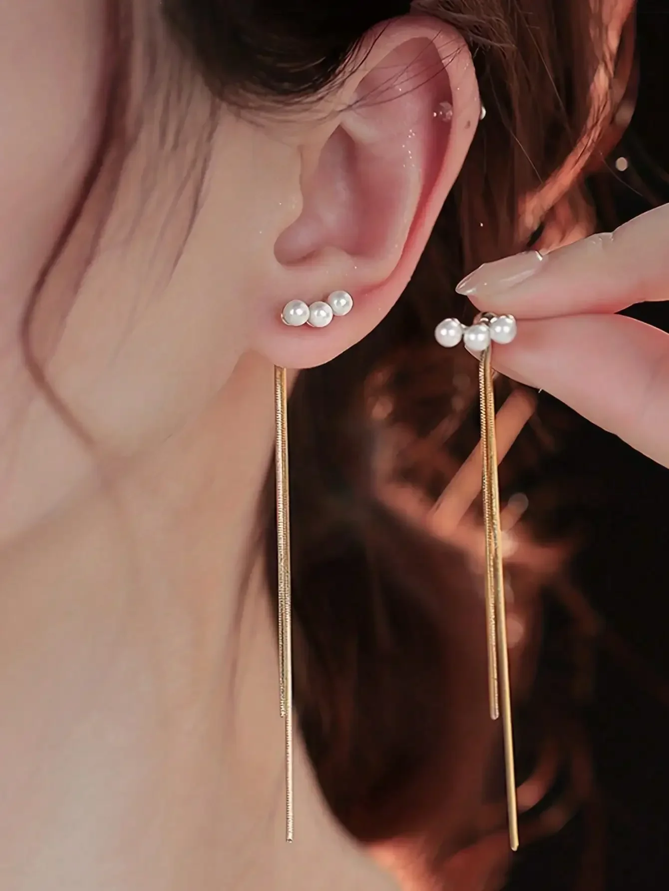 1 Pair Elegant Long Tassel Earrings, Women's Fashion Front & Back Contrast Design, Sophisticated Halloween Jewelry Accessory
1 Pair Elegant Long Tassel Earrings, Women's Fashion Front & Back Contrast Design, Sophisticated Halloween Jewelry Accessory