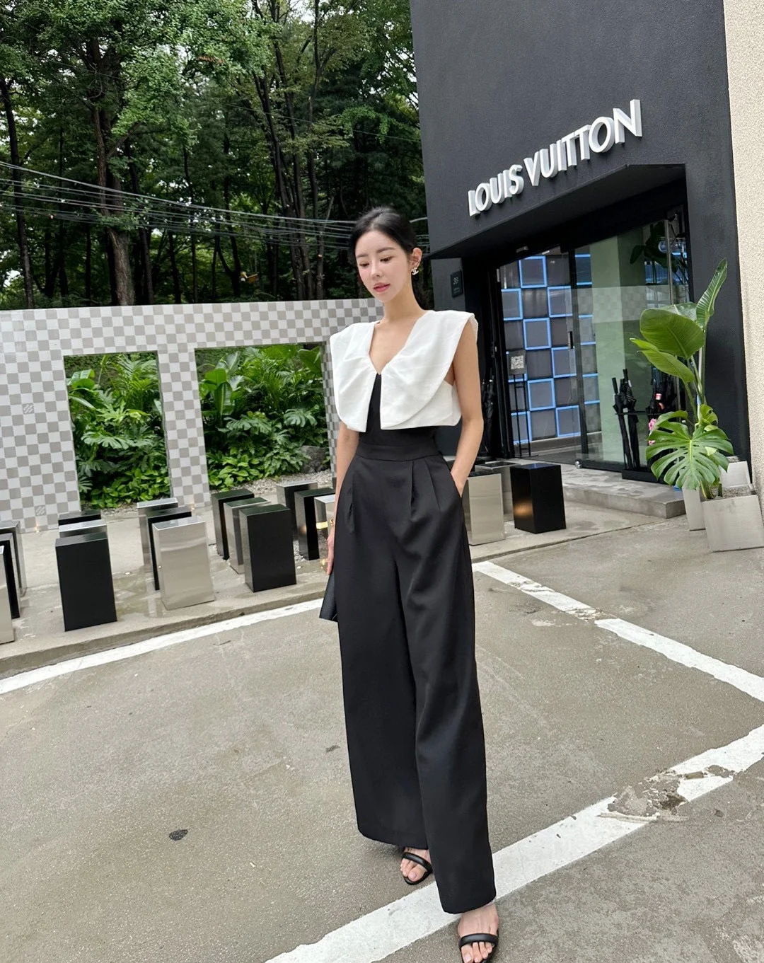 Dongda Gate Women's Straight Small Fragrance Style Romper with Collar Color Block Slimming Long Pants High Waist Cotton Blend
Dongda Gate Women's Straight Small Fragrance Style Romper with Collar Color Block Slimming Long Pants High Waist Cotton Blend