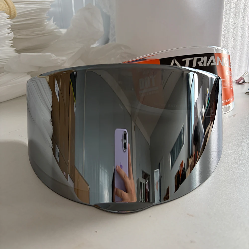 Helmets Visor for CYRIL AH17 Lightweight Carbon Fiber Full Face Motorcycle Helmet
Helmets Visor for CYRIL AH17 Lightweight Carbon Fiber Full Face Motorcycle Helmet
