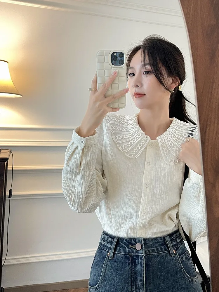 ZSS ER 2024 Autumn New Lace Trim Collar Texture Long Sve Doll Collar irt Korean Sle Button up Straight Cut Polyester...
ZSS ER 2024 Autumn New Lace Trim Collar Texture Long Sve Doll Collar irt Korean Sle Button up Straight Cut Polyester...