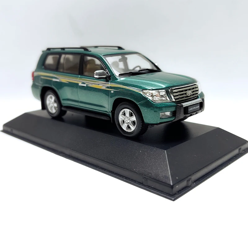 1:43 Scale Land Cruiser VXR V8 2010 LC200 Simulation Alloy Car Model Static Display Collectible Toy Gift Souvenir Decoration
1:43 Scale Land Cruiser VXR V8 2010 LC200 Simulation Alloy Car Model Static Display Collectible Toy Gift Souvenir Decoration