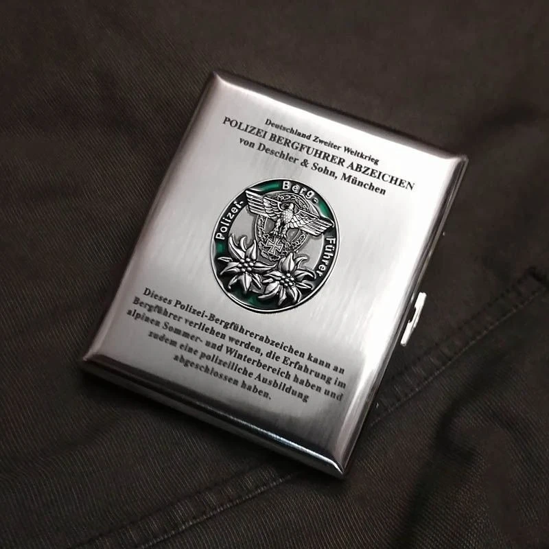 Mountain Division Guide's Seal Stainless Steel Metal Cigarette Box Portable Cigarette Case Men Gifts Cigarette Accessories
Mountain Division Guide's Seal Stainless Steel Metal Cigarette Box Portable Cigarette Case Men Gifts Cigarette Accessories