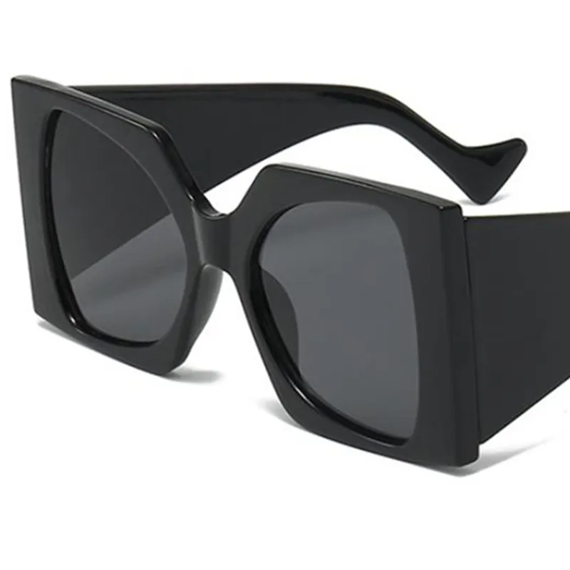Fashion Sun Glasses Women Anti-UV Spectacles Square Eyeglasses Oversize Frame Google Retro Wide Temples Sunglasses
Fashion Sun Glasses Women Anti-UV Spectacles Square Eyeglasses Oversize Frame Google Retro Wide Temples Sunglasses
