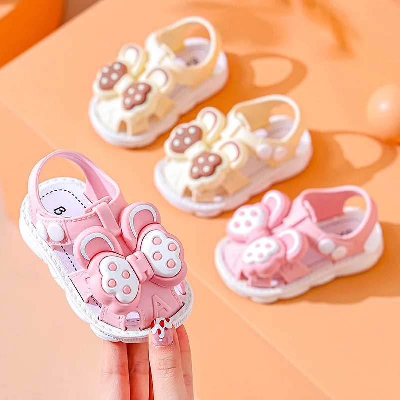 2026 New Summer Outdoor Non-Slip Sandals for Girls Featuring Soft Soles And Lightweight Design Perfect for The Beach
2026 New Summer Outdoor Non-Slip Sandals for Girls Featuring Soft Soles And Lightweight Design Perfect for The Beach