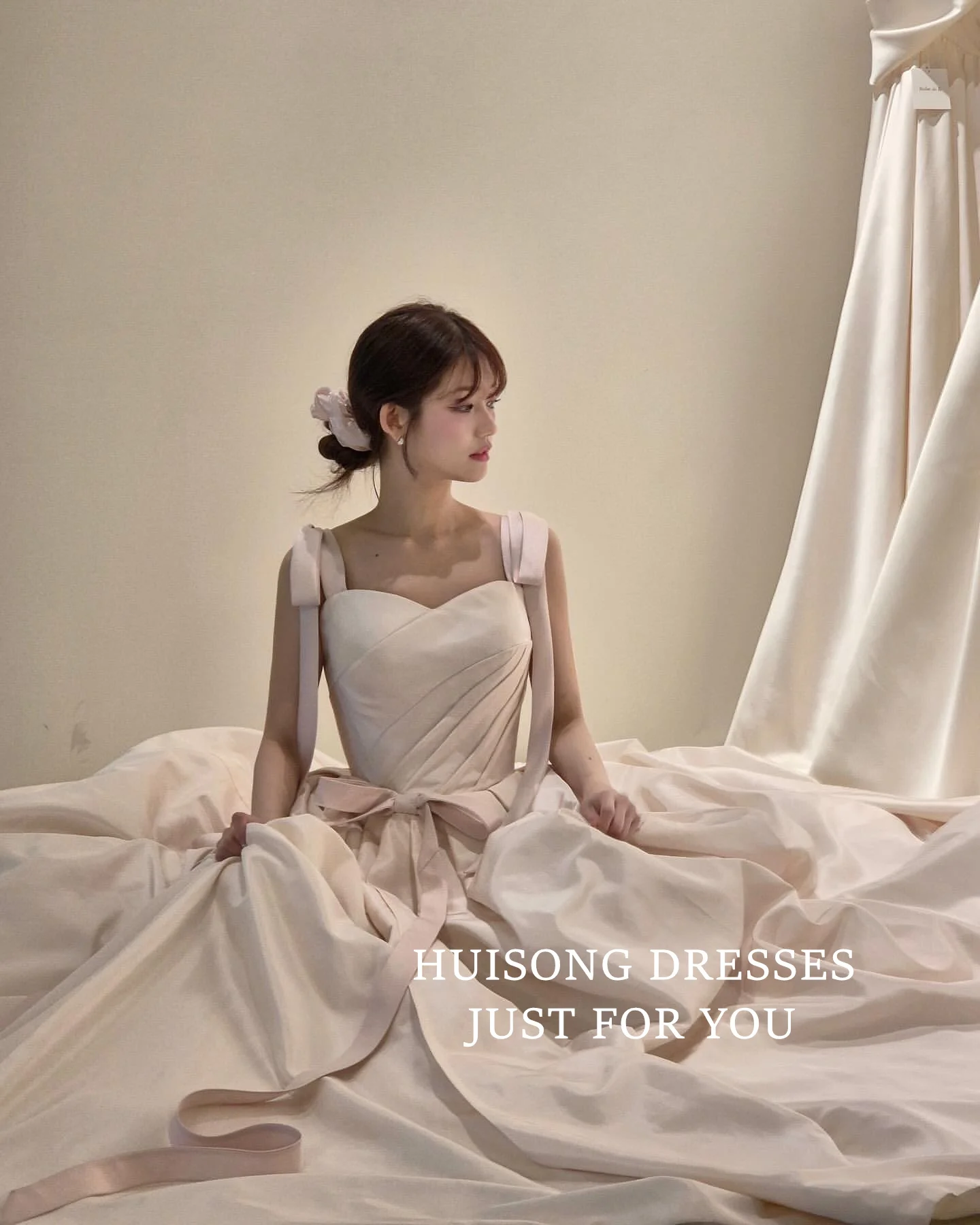 HUISONG Customized Satin Korea Wedding Dresses A-Line Spaghetti Straps Sleeveles Bridal Gown Korea Wedding Photo Shoot Dresses 웨
HUISONG Customized Satin Korea Wedding Dresses A-Line Spaghetti Straps Sleeveles Bridal Gown Korea Wedding Photo Shoot Dresses 웨