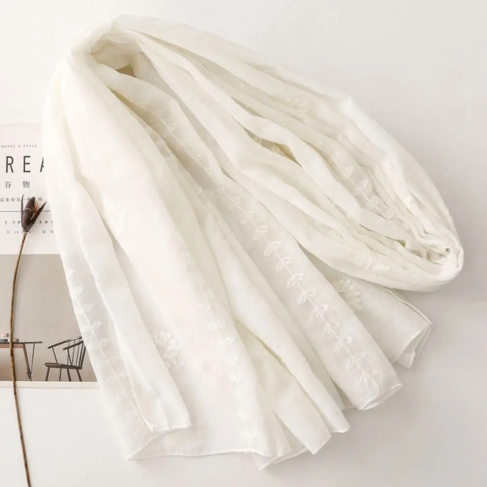 All-match Long Embroidery Flower Scarf Bohemian Large Ethnic Style Wrap Cotton Solid Color Printed Silk Scarf Female
All-match Long Embroidery Flower Scarf Bohemian Large Ethnic Style Wrap Cotton Solid Color Printed Silk Scarf Female