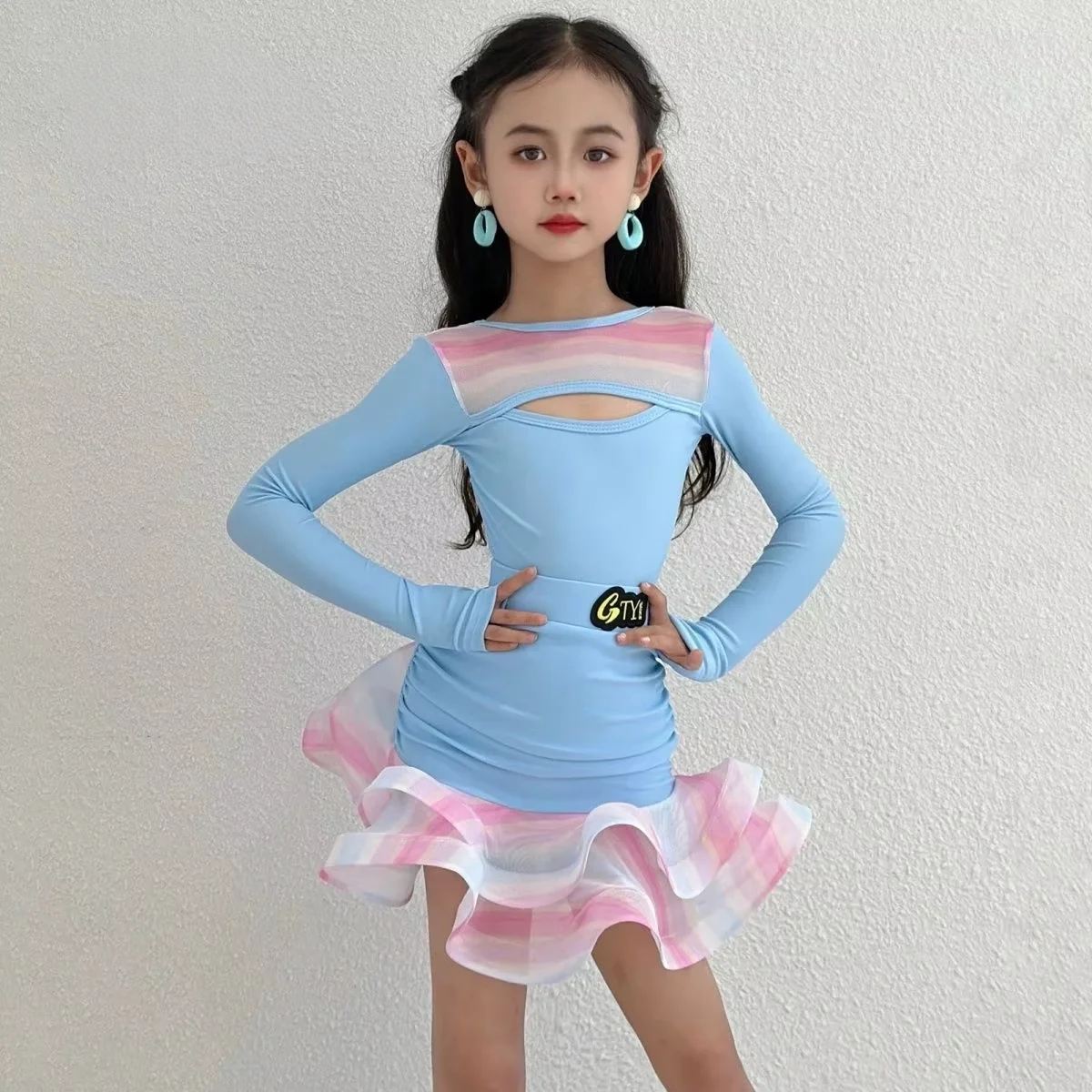 blue latin dance dress dance costume stage costume long sleeve performance costume line dance clothes 2025 new product dancing
blue latin dance dress dance costume stage costume long sleeve performance costume line dance clothes 2025 new product dancing