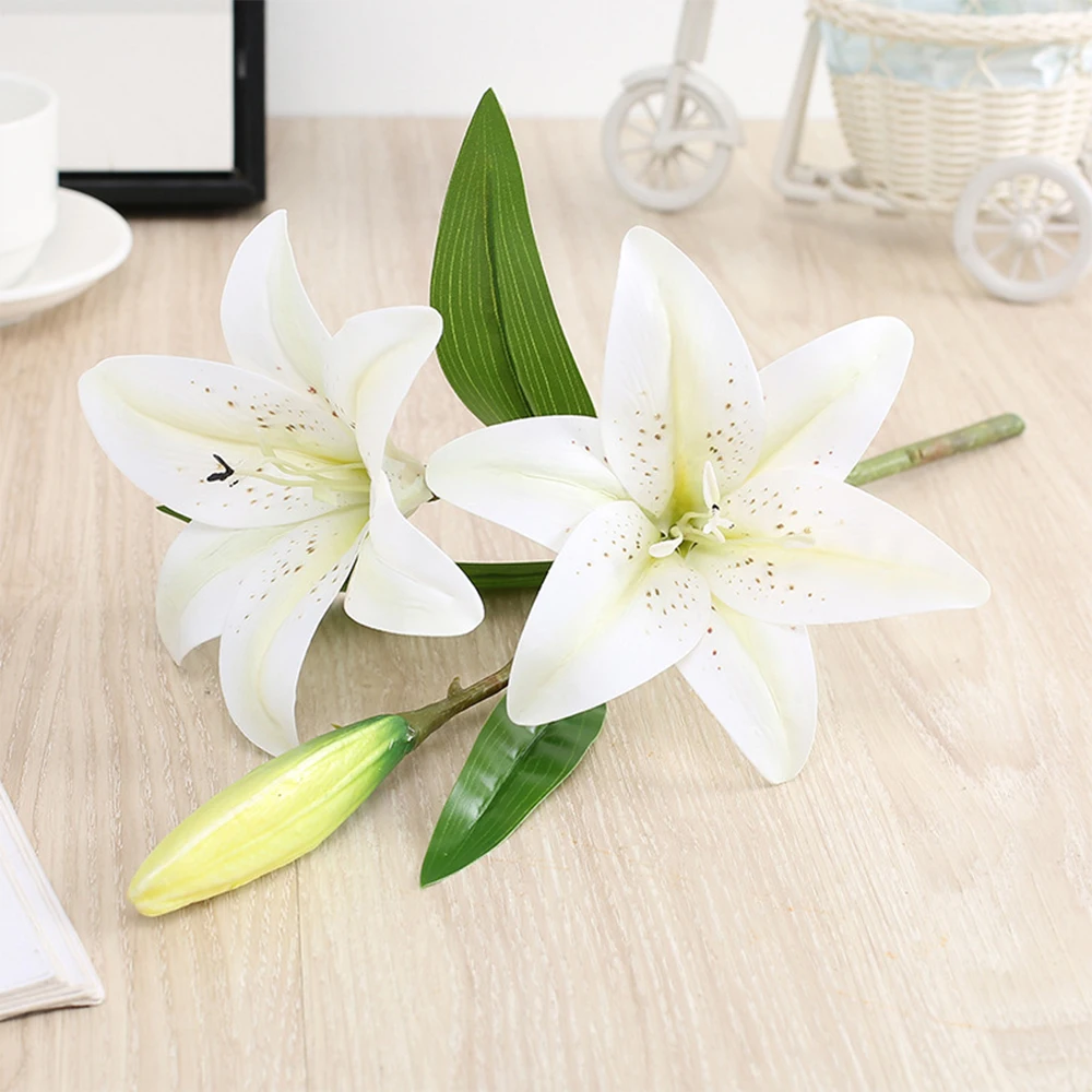Fake Flowers Real Touch Artificial Lily Branches White for Wedding Home, Garden Table Decoration Real Looking Flores
Fake Flowers Real Touch Artificial Lily Branches White for Wedding Home, Garden Table Decoration Real Looking Flores