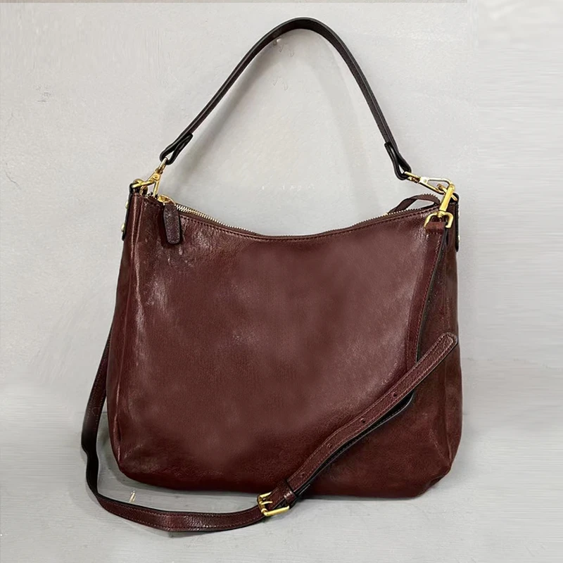 casual simple designer handmade genuine leather women's large-capacity shoulder bag weekend vegetable tanned leather handbag
casual simple designer handmade genuine leather women's large-capacity shoulder bag weekend vegetable tanned leather handbag