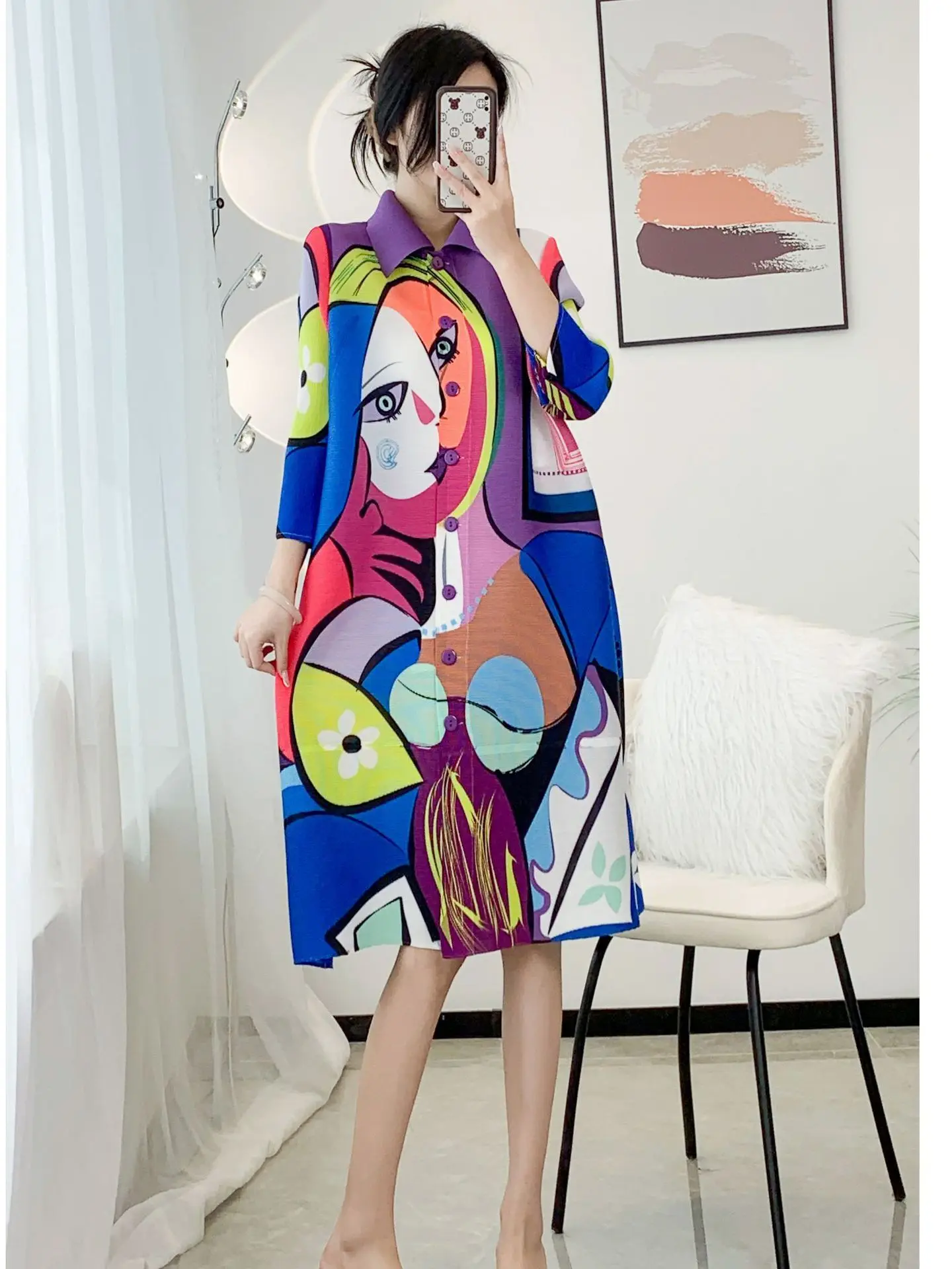 Spring 2026 Early Faionable Collared Cartoon Print Pleated irt Dr Women's Agel Meat Concealing Dr Casual Wear
Spring 2026 Early Faionable Collared Cartoon Print Pleated irt Dr Women's Agel Meat Concealing Dr Casual Wear