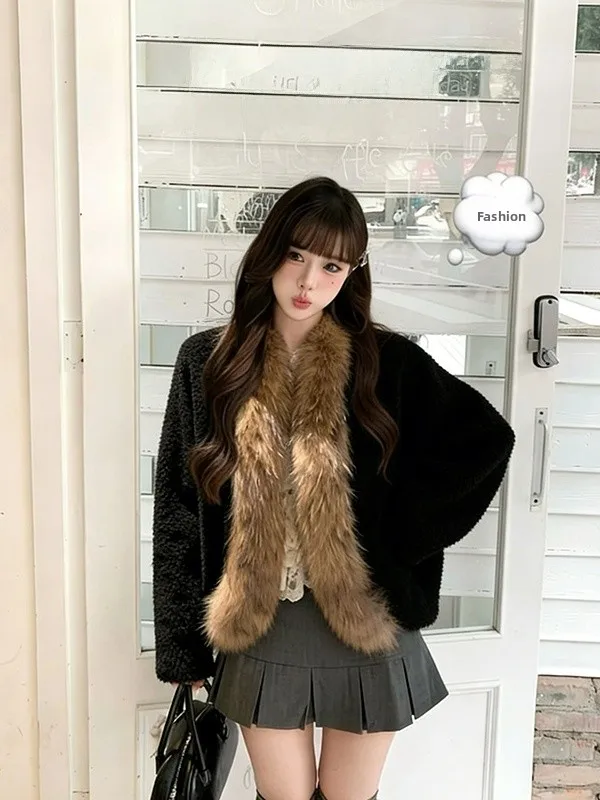 Женское длинное пальто с V-образным вырезом и капюшоном, сексуальное, приталенное, с меховым воротником, свободная верхняя одежда, новинка зимы, гарантированное тепло
Женское длинное пальто с V-образным вырезом и капюшоном, сексуальное, приталенное, с меховым воротником, свободная верхняя одежда, новинка зимы, гарантированное тепло