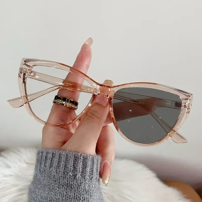Photochromic Anti Blue Light Glasses Women Men Cat Eye Discolored Blue Light Goggle Clear Color Changing Sunglasses Gafas
Photochromic Anti Blue Light Glasses Women Men Cat Eye Discolored Blue Light Goggle Clear Color Changing Sunglasses Gafas