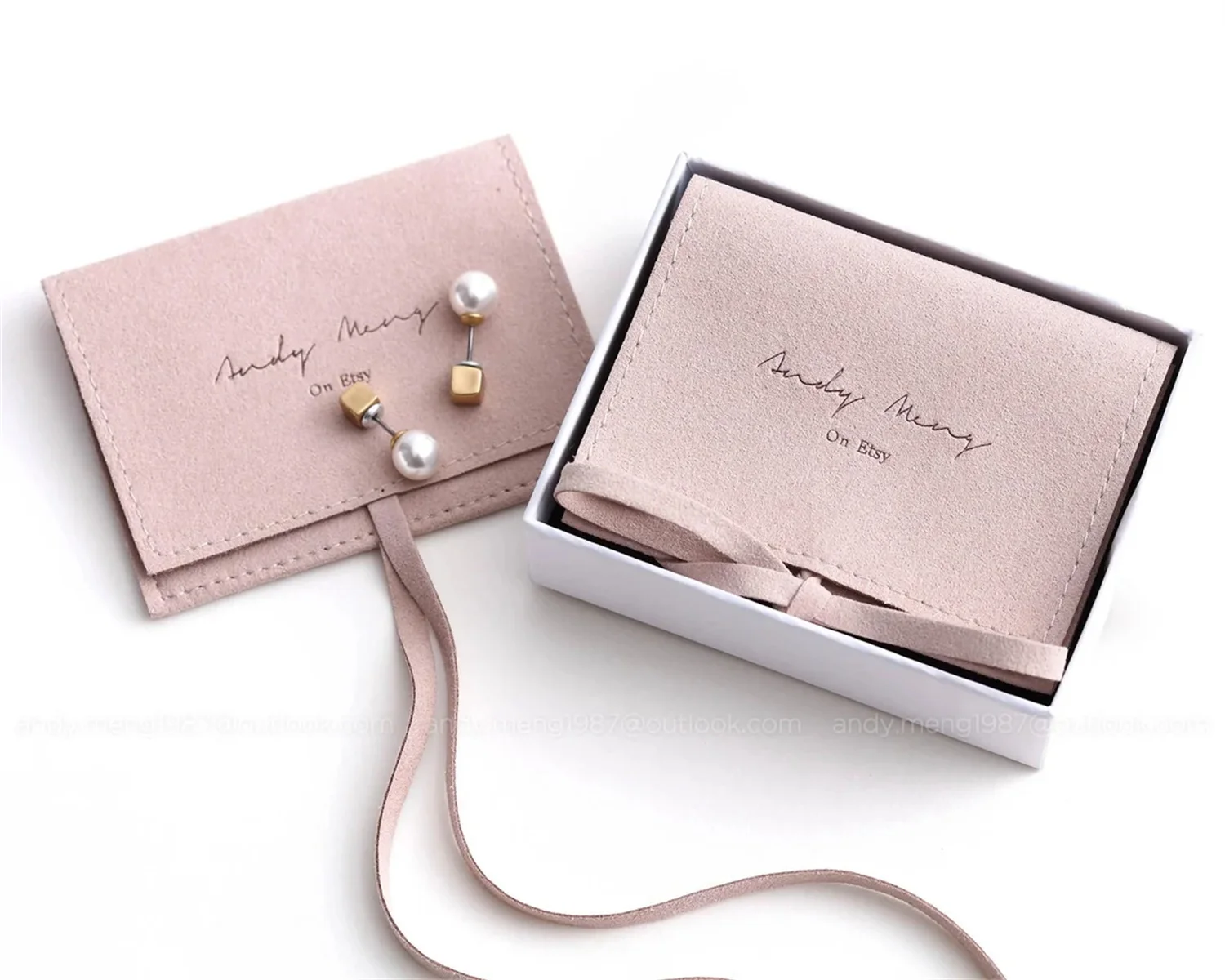 50pcs Dark pink personalized jewelry packaging pouch custom logo envelope bag chic small envelope pouch mircrofiber jewelry pouc
50pcs Dark pink personalized jewelry packaging pouch custom logo envelope bag chic small envelope pouch mircrofiber jewelry pouc