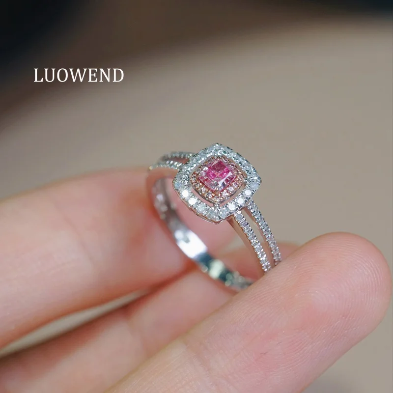 LUOWEND 100% 18K White Gold Rings Elegant Square Shape Real Natural Pink Diamond Engagement Ring for Women High Wedding Jewelry
LUOWEND 100% 18K White Gold Rings Elegant Square Shape Real Natural Pink Diamond Engagement Ring for Women High Wedding Jewelry