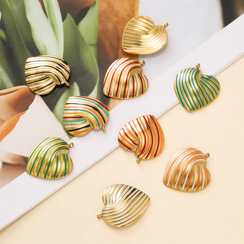 2Pcs/Lot Colourful 24*28mm Stainless Steel Heart Vintage Enamel Pendants for DIY Necklace Bracelet Jewelry Making Supplies
2Pcs/Lot Colourful 24*28mm Stainless Steel Heart Vintage Enamel Pendants for DIY Necklace Bracelet Jewelry Making Supplies