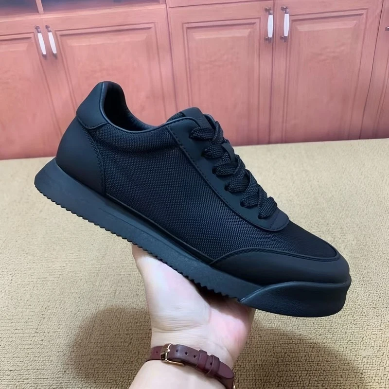 Outdoor Walking Thick Sole Racing Sneakers Unisex Rotary Buckle Shock Absorbing Non Slip Fitness Running Shoes
Outdoor Walking Thick Sole Racing Sneakers Unisex Rotary Buckle Shock Absorbing Non Slip Fitness Running Shoes