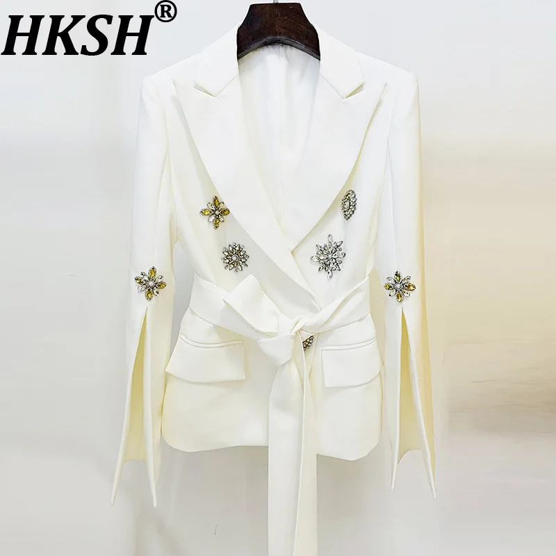 HKSH Autumn New Women Niche Design Fashion Blazer Heavy Stylish Nail Bead Inlaid Diamond Belt Casual Chic Ins Suit Jacket HK8653
HKSH Autumn New Women Niche Design Fashion Blazer Heavy Stylish Nail Bead Inlaid Diamond Belt Casual Chic Ins Suit Jacket HK8653