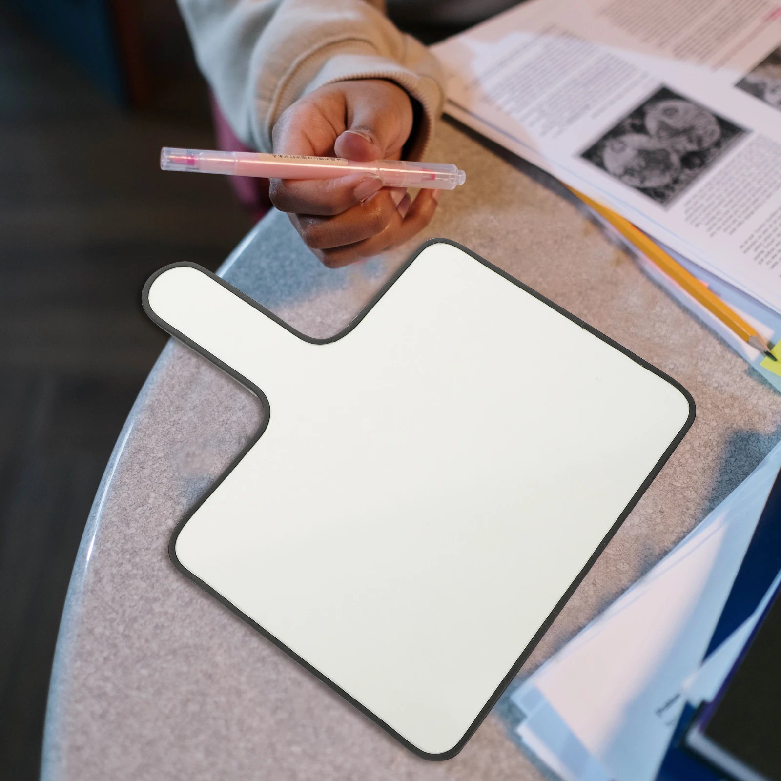 1pc Handheld Whiteboard Quick Response Board Double-Sided Answer Paddle For Teaching Tool Classroom Interactive Learning
1pc Handheld Whiteboard Quick Response Board Double-Sided Answer Paddle For Teaching Tool Classroom Interactive Learning