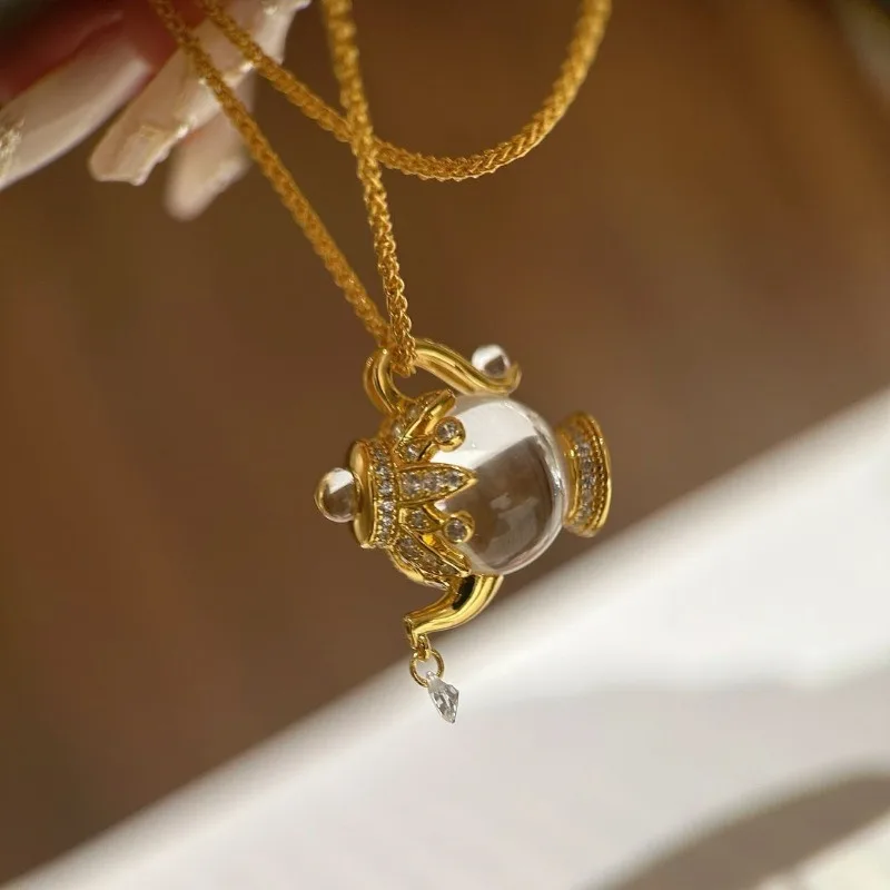 European and American retro high-end temperament crystal teapot necklace water drop niche design clavicle chain
European and American retro high-end temperament crystal teapot necklace water drop niche design clavicle chain