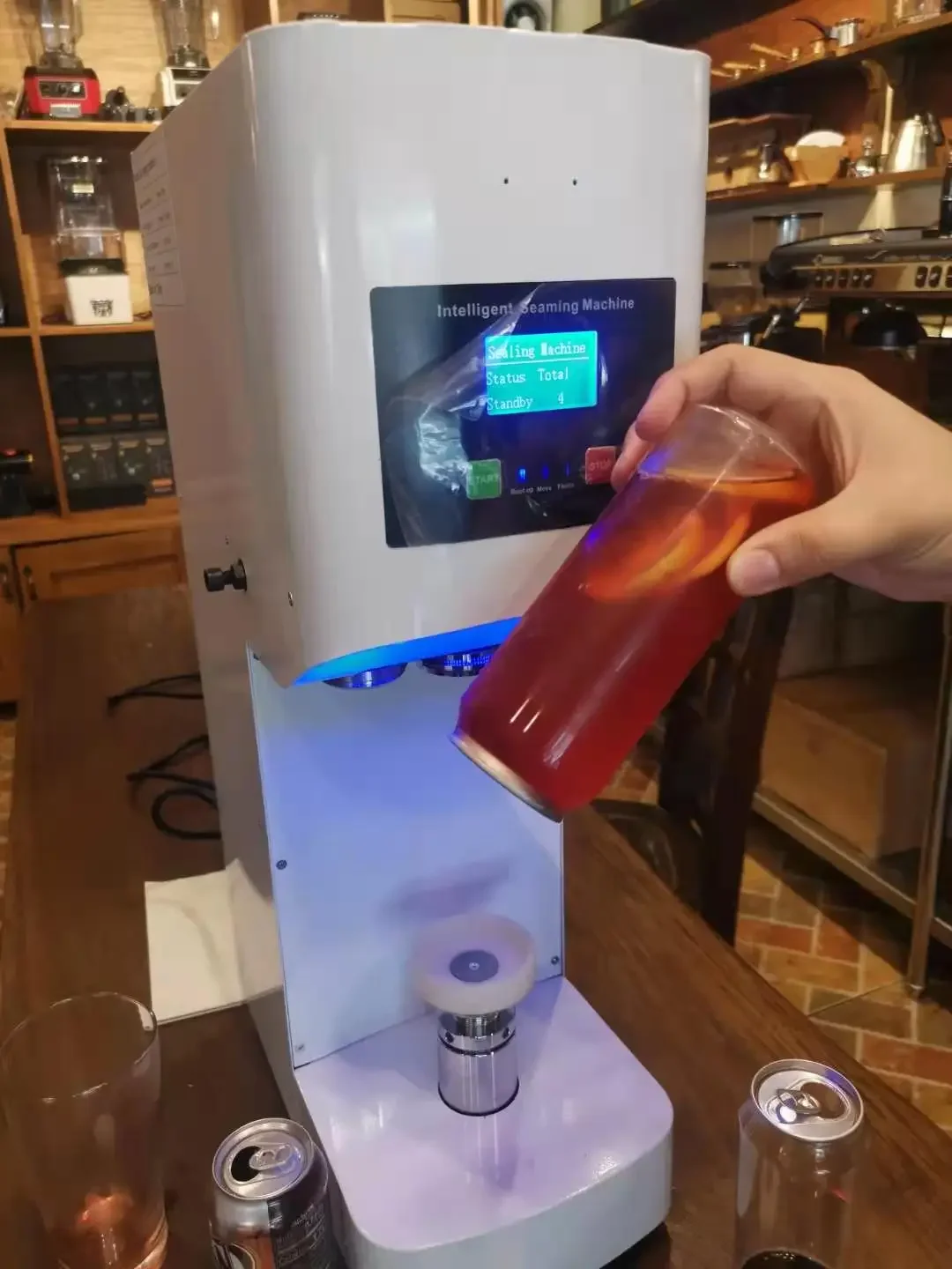 Портативная новая обновленная автоматическая машина для запечатывания пластиковых алюминиевых банок, машина для запечатывания жестяных банок
Портативная новая обновленная автоматическая машина для запечатывания пластиковых алюминиевых банок, машина для запечатывания жестяных банок