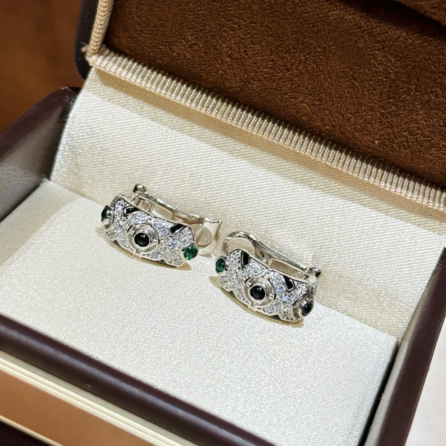 Серьги-кольца из 100% стерлингового серебра 925 пробы с цирконием 5А, черный и зеленый агат для женщин, ювелирные изделия
Серьги-кольца из 100% стерлингового серебра 925 пробы с цирконием 5А, черный и зеленый агат для женщин, ювелирные изделия