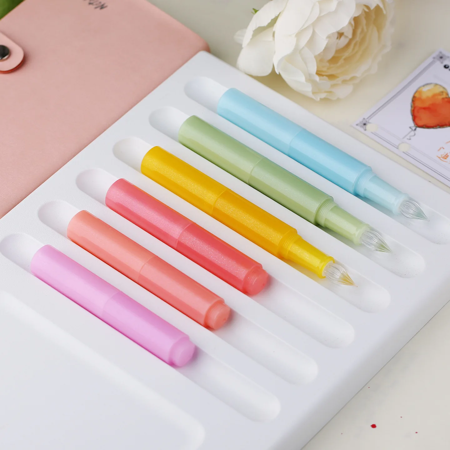 MAJOHN Wancai 2nd Fountain Pen Artistic Girl Cute Ins Style Handwriting Pens Candy Color Scheme Mini Dip Pen
MAJOHN Wancai 2nd Fountain Pen Artistic Girl Cute Ins Style Handwriting Pens Candy Color Scheme Mini Dip Pen