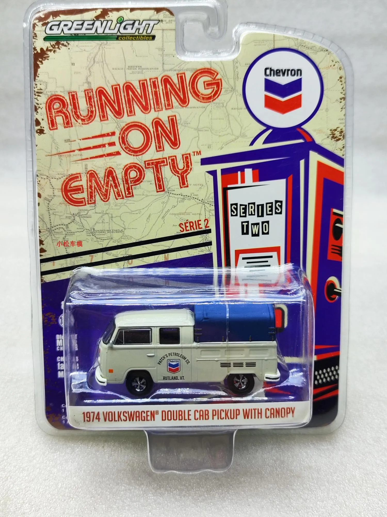 1:64 1974 Volkswagen, модель автомобиля с двумя кабинами и шевроном на крыше, литые модели автомобилей из металлического сплава, игрушки для коллекции подарков
1:64 1974 Volkswagen, модель автомобиля с двумя кабинами и шевроном на крыше, литые модели автомобилей из металлического сплава, игрушки для коллекции подарков