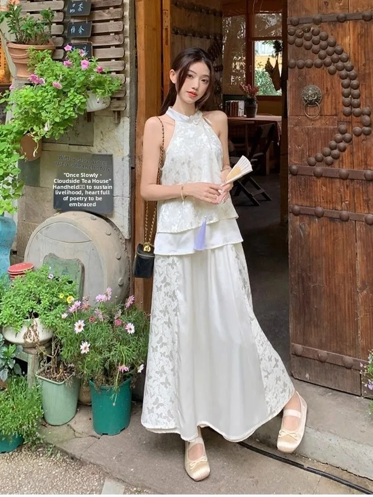 New Chinese Style Print Dress Set Women's Summer High-End Feel Half-length Skirt Two-piece Set Fashionable Ensemble
New Chinese Style Print Dress Set Women's Summer High-End Feel Half-length Skirt Two-piece Set Fashionable Ensemble